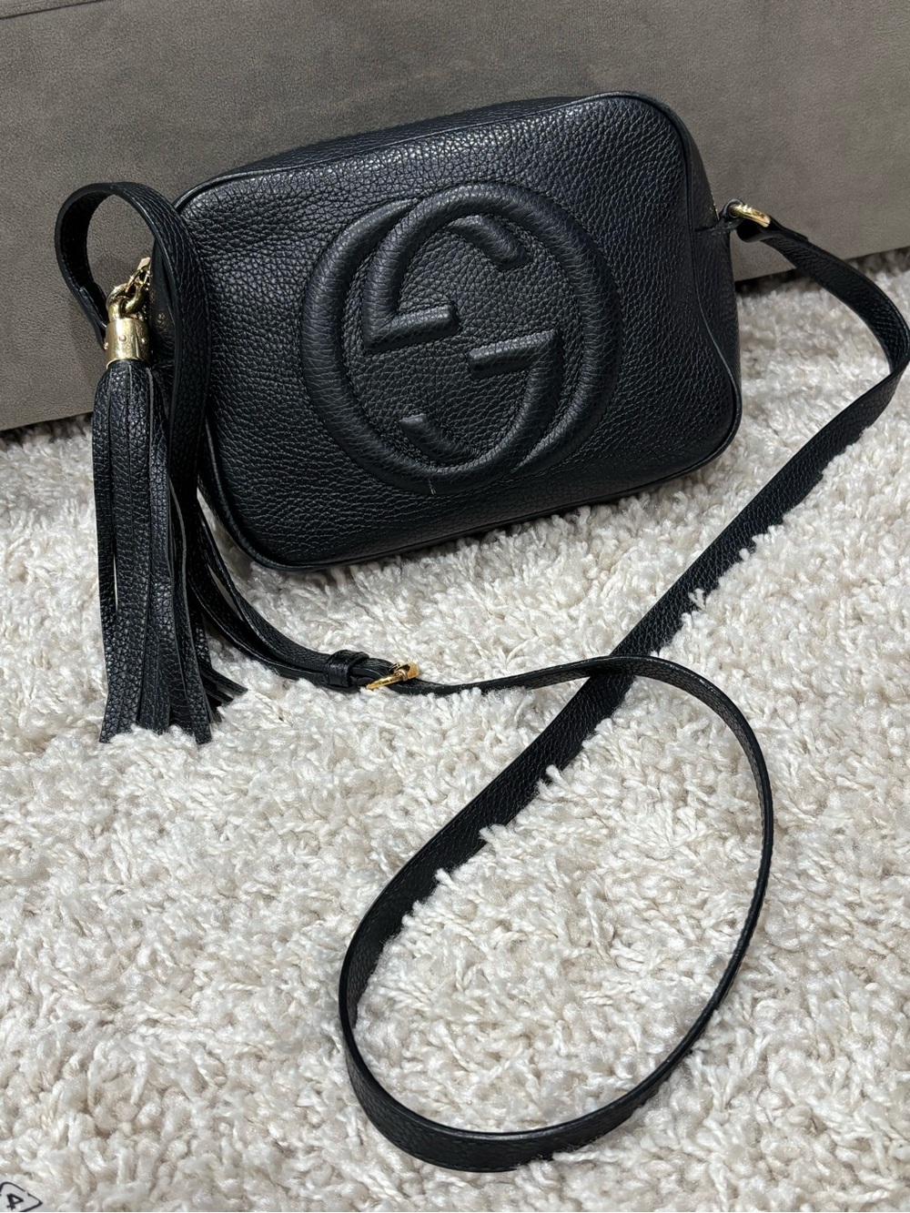 Authentic Gucci Soho Disco Black Pebbled Leather Crossbody with Tassel